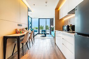 Beverly Mountain Bay, Trademark Collection By Wyndham