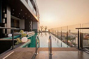 Beverly Mountain Bay, Trademark Collection By Wyndham