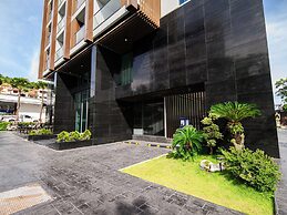 Beverly Mountain Bay, Trademark Collection By Wyndham