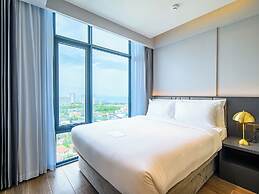 Beverly Mountain Bay, Trademark Collection By Wyndham