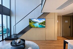 Beverly Mountain Bay, Trademark Collection By Wyndham