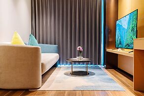 Beverly Mountain Bay, Trademark Collection By Wyndham