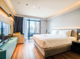 Beverly Mountain Bay, Trademark Collection By Wyndham