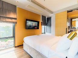 Beverly Mountain Bay, Trademark Collection By Wyndham