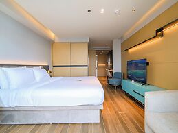 Beverly Mountain Bay, Trademark Collection By Wyndham