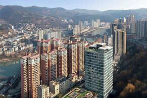 Wyndham Garden Xunyang Downtown