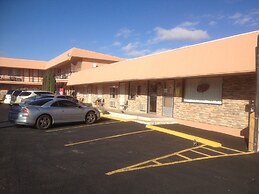 Economy Inn