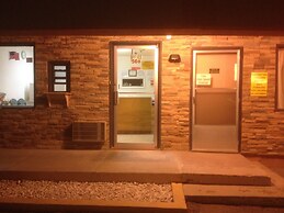 Economy Inn