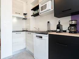Cozy Villa Near Serignan Beach