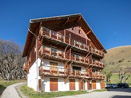 Apartment in Saint-sorlin With Mountain View