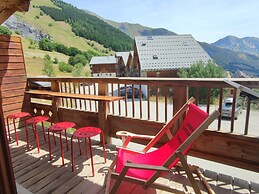Apartment in Saint-sorlin With Mountain View