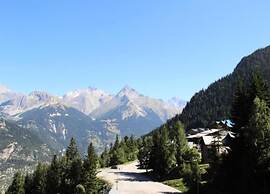 Apartment in Modane With Mountain Views