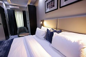 Ringruby Hotel, Oduduwa Way