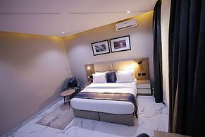 Ringruby Hotel, Oduduwa Way