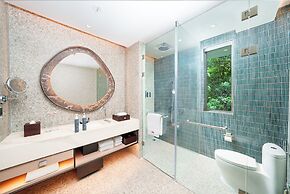 The Westin Nirup Island Resort & Spa