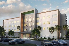 Element Charleston Airport