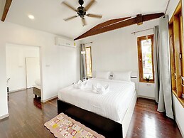 Sherva101 Home and Hostel