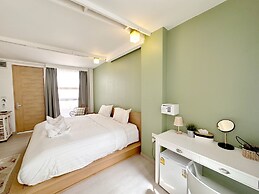 Sherva101 Home and Hostel