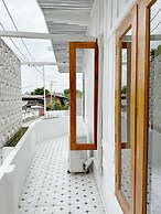 Sherva101 Home and Hostel