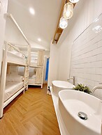 Sherva101 Home and Hostel