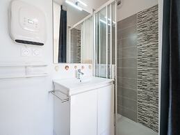Spacious Stay by Serignan Sea