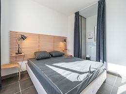 Spacious Stay by Serignan Sea