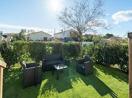 Spacious Stay by Serignan Sea