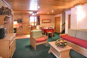 Spacious Alpine Apartment