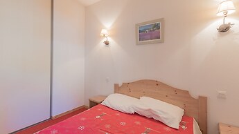 Apartment in Orcieres With Ski Slope Views