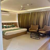 Hotel Green One Earth