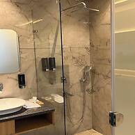 Hotel Green One Earth