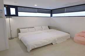 Gapyeong Pool Villa Olive kids