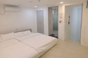 Gapyeong Pool Villa Olive kids