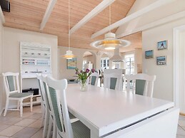 5 Star Holiday Home in Lokken