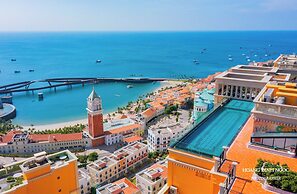 Luna Sol - Sunset & Firework Signature