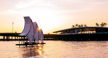 Luna Sol - Sunset & Firework Signature