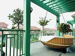 Luna Sol - Sunset & Firework Signature