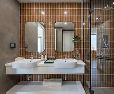 Luna Sol - Sunset & Firework Signature