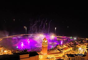 Luna Sol - Sunset & Firework Signature