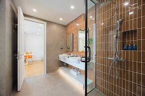 Luna Sol - Sunset & Firework Signature