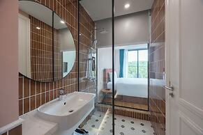 Luna Sol - Sunset & Firework Signature