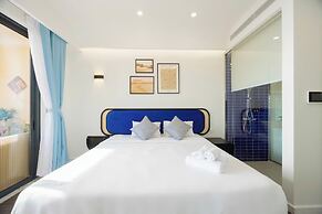 Luna Sol - Sunset & Firework Signature