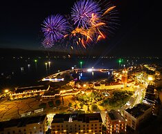 Luna Sol - Sunset & Firework Signature