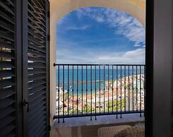 Luna Sol - Sunset & Firework Signature