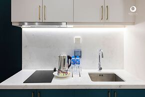 Luna Sol - Sunset & Firework Signature