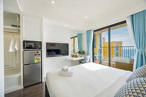 Luna Sol - Sunset & Firework Signature