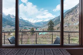 Cottage Woodland Retreat