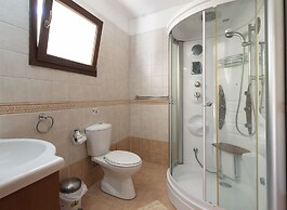 Villa Tsikkos Pende in Argaka