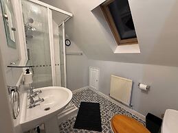 Coventry - 3 Beds - Pet Friendly - Free Parking