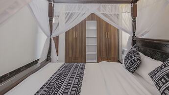 Skyhut Boutique House